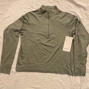 Lululemon Swiflty Relaxed Half Zip Gulf Grey/White